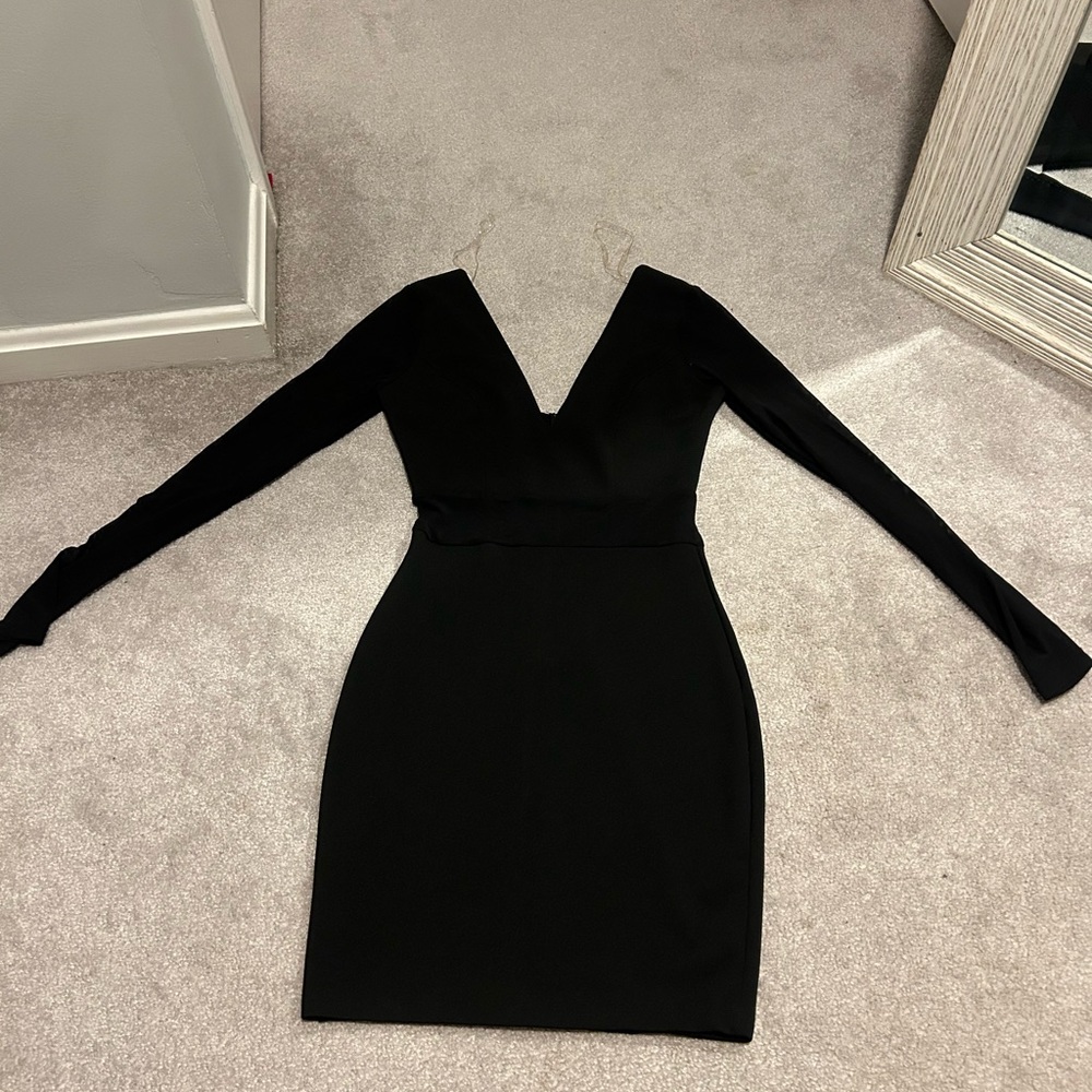 Elegant Black Long Sleeve Dress